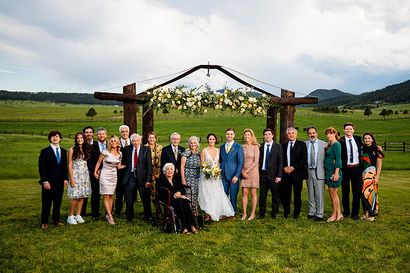 Brett_Claire_Wdg-Group-124