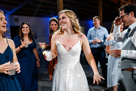 Allison_Travis_wdg-131