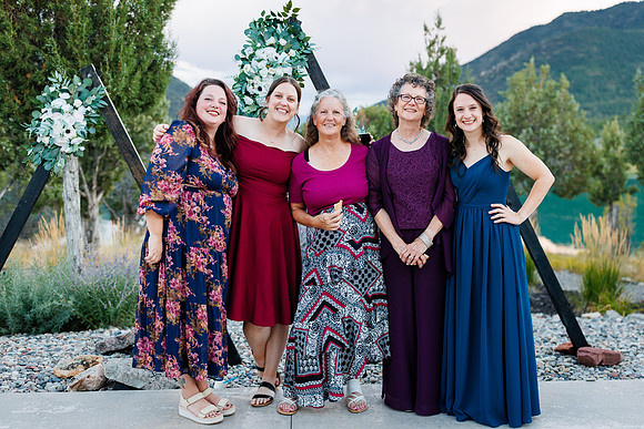 Allison_Travis_wd-group-120