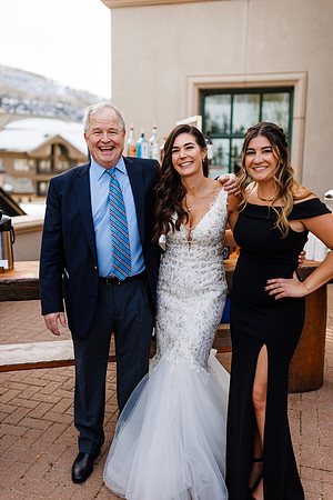 John_Megan-Wdg-Group-122