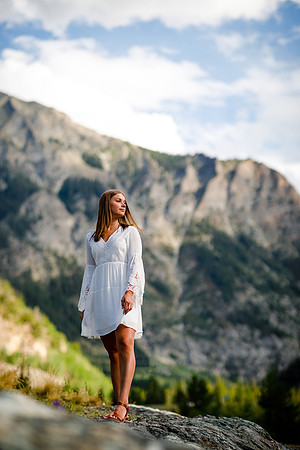 Ellie_Senior-Favs-11