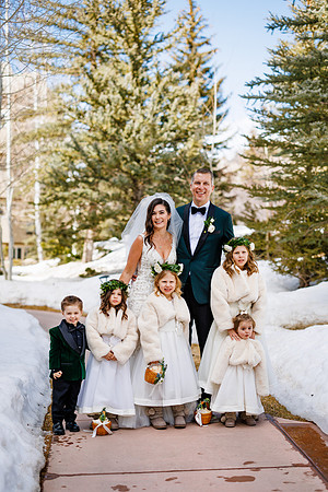 John_Megan-Wdg-Group-31