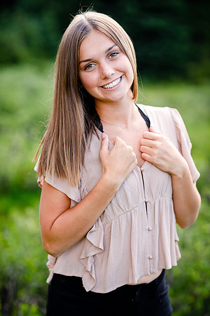 Ellie_Senior-Favs-29