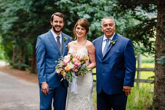 LR_Ashley_Wdg-Group-153