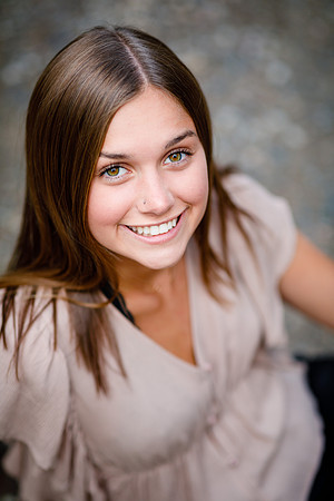 Ellie_Senior-Favs-24