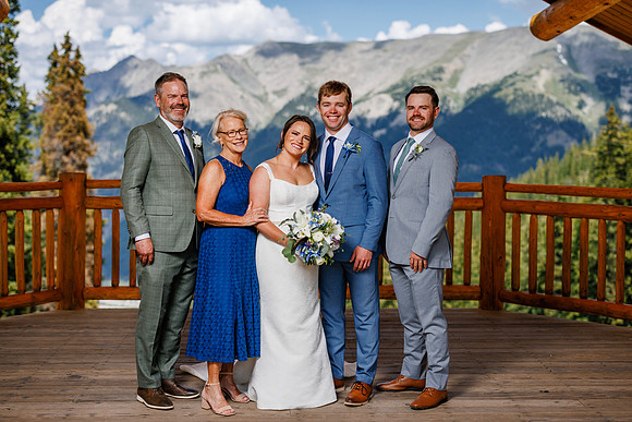 Tyler-Emily-Group-108