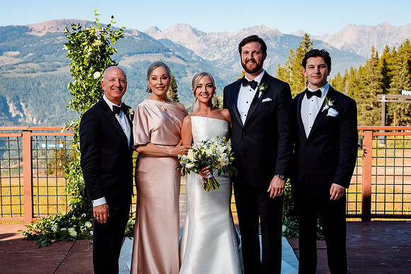 Greg_Jordan_Wdg-Group-124