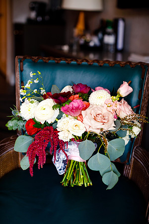 Russell_Caroline_Wdg-Detail-15