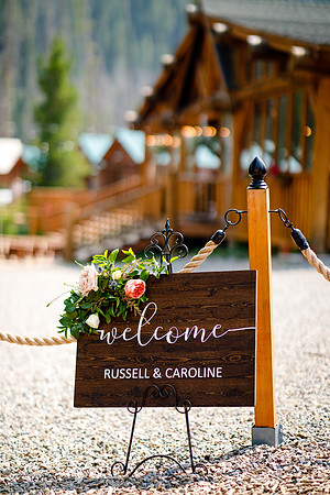 Russell_Caroline_Wdg-Detail-43
