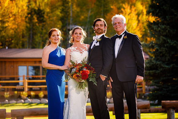 Andrew_Karen_Wdg-Group-52
