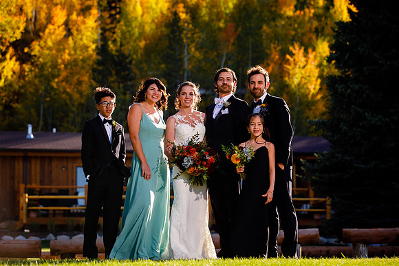Andrew_Karen_Wdg-Group-109