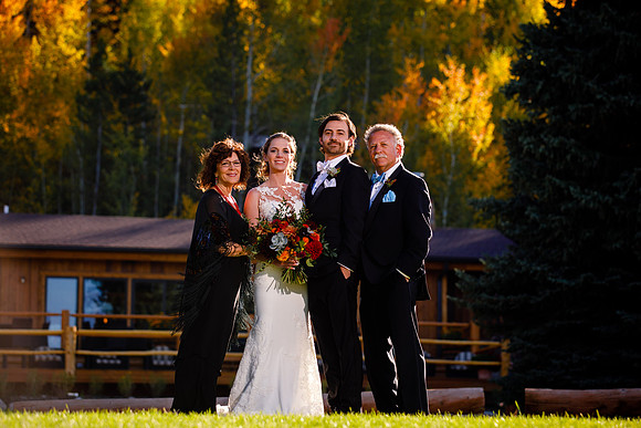 Andrew_Karen_Wdg-Group-116
