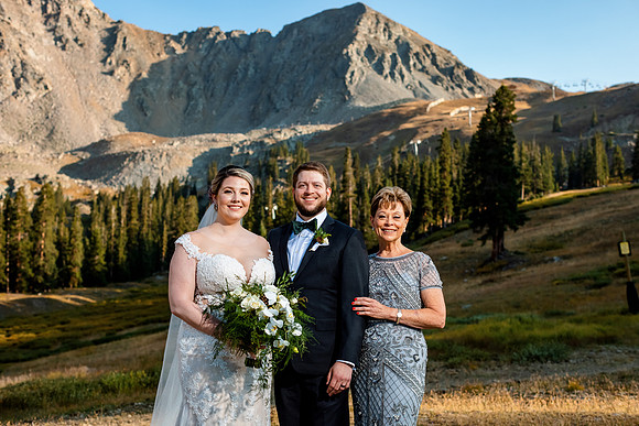 Emory_Erin_Wdg-Group-140