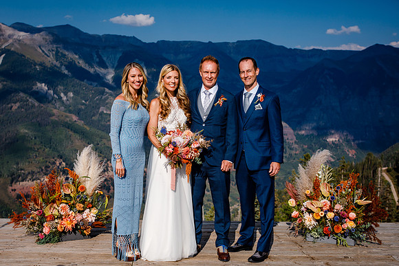 Mike_Dana_Wdg-Group-61