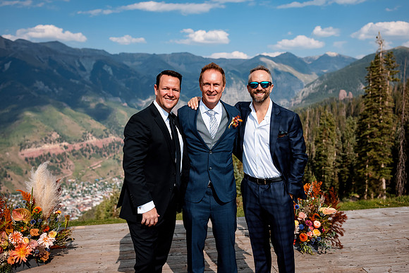 Mike_Dana_Wdg-Group-22