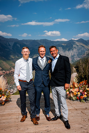 Mike_Dana_Wdg-Group-25