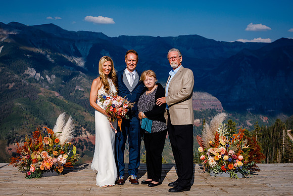 Mike_Dana_Wdg-Group-54