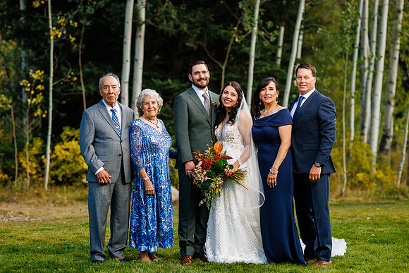 Kris_Crystal_Wdg-Group-82