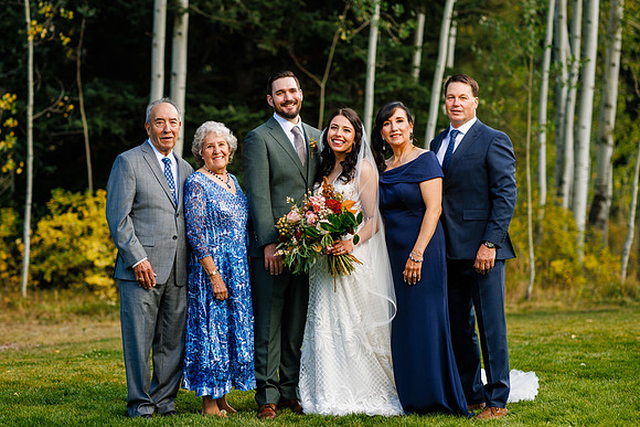 Kris_Crystal_Wdg-Group-84