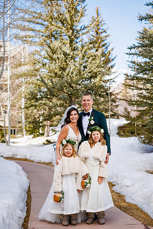 John_Megan-Wdg-Group-72