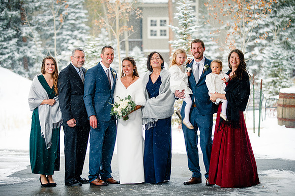 Andy_Danielle_Wdg_Group-39
