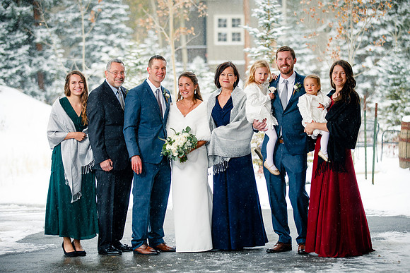 Andy_Danielle_Wdg_Group-41