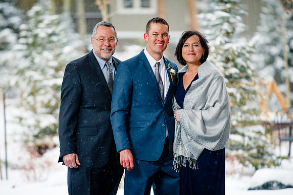 Andy_Danielle_Wdg_Group-46