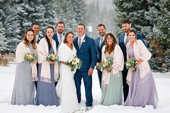 Andy_Danielle_Wdg_Group-70