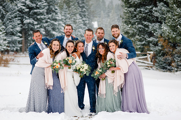 Andy_Danielle_Wdg_Group-77