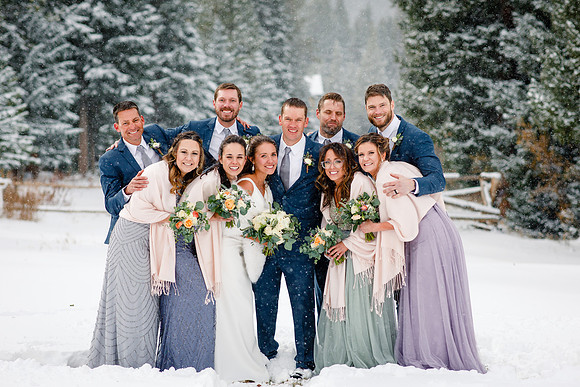 Andy_Danielle_Wdg_Group-78