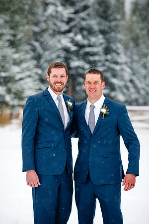 Andy_Danielle_Wdg_Group-103