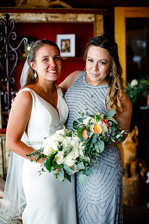 Andy_Danielle_Wdg_Group-114