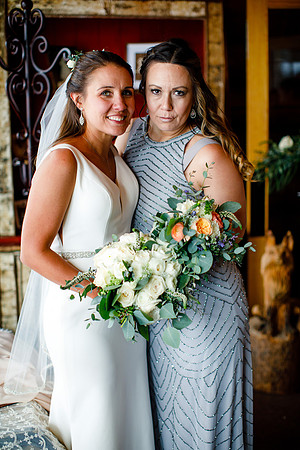 Andy_Danielle_Wdg_Group-116