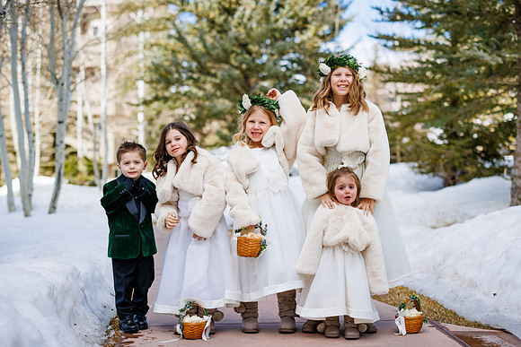 John_Megan-Wdg-Group-62