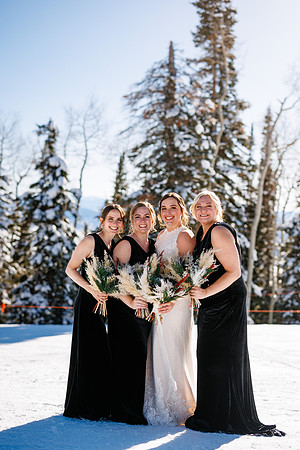 Erin-Kaleb-Group-40