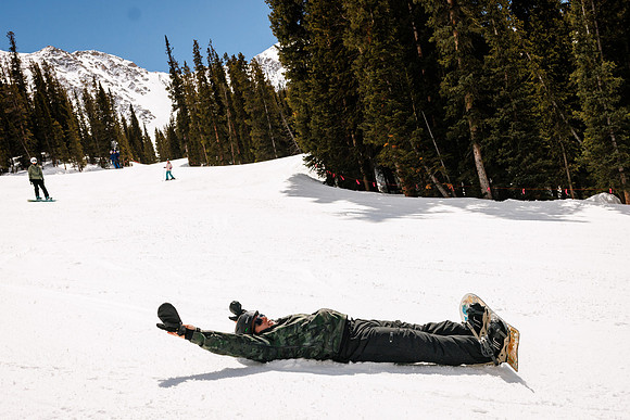 Adam-Katie-Ski-86