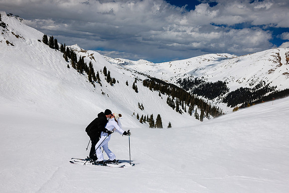 Adam-Katie-Ski-131