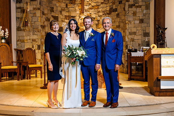 Meg_Rick_Wdg-Group-41