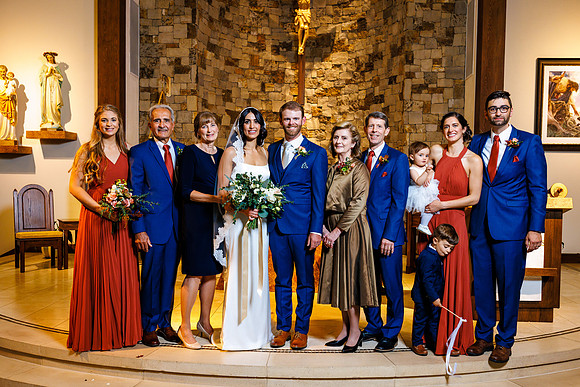 Meg_Rick_Wdg-Group-60