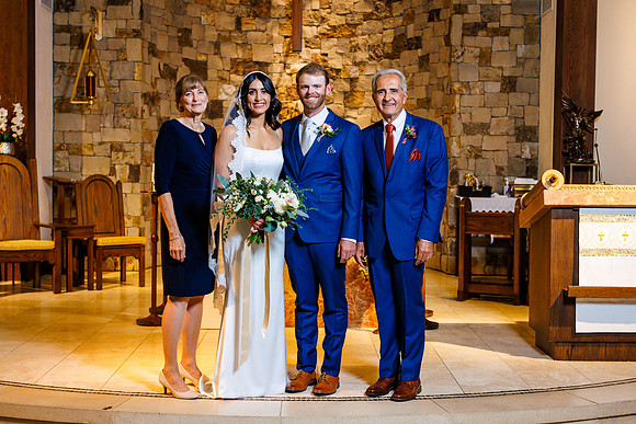 Meg_Rick_Wdg-Group-39