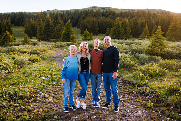 Shrago_Family_2022-Edited-49