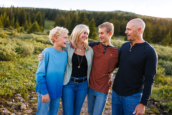 Shrago_Family_2022-Edited-53