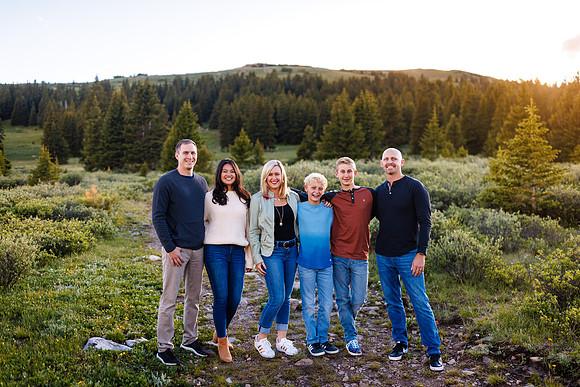 Shrago_Family_2022-Edited-31