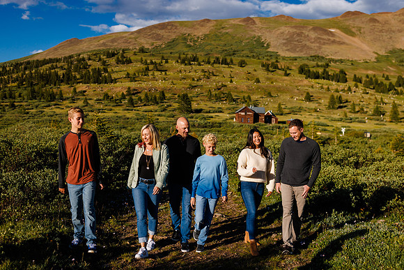 Shrago_Family_2022-Edited-70