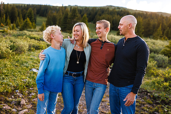 Shrago_Family_2022-Edited-51