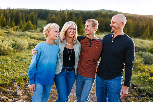 Shrago_Family_2022-Edited-54