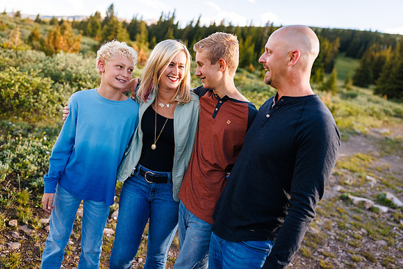 Shrago_Family_2022-Edited-55