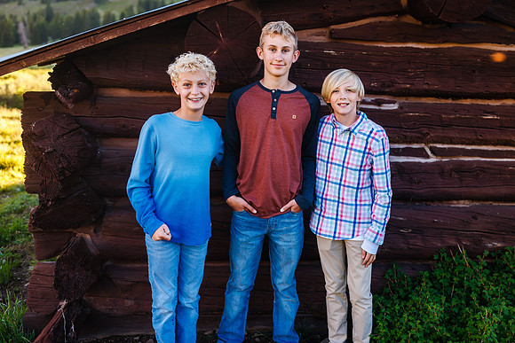 Shrago_Family_2022-Favs-70