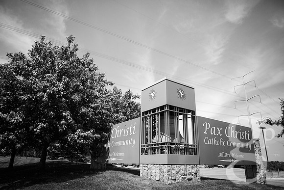 Tg_B&W-87