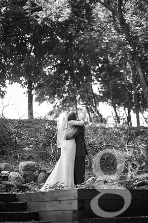 Tg_B&W-105